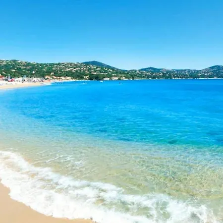 Appartement : Lumineux 2 Pieces Avec Parking Dans Calme - Fr-1-226-536 Sainte-Maxime