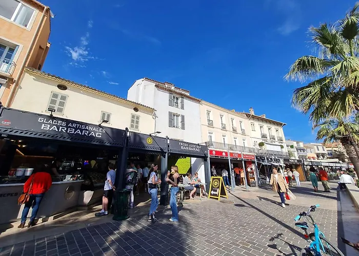 Appartement : Lumineux 2 Pieces Avec Parking Dans Calme - Fr-1-226-536 Sainte-Maxime